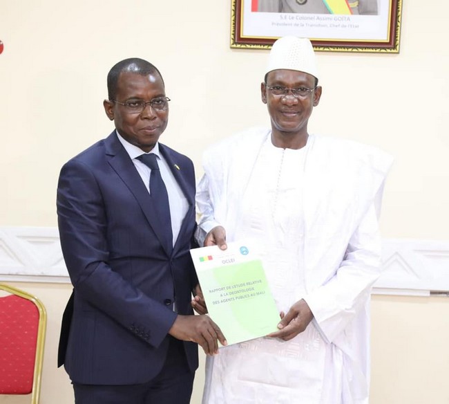 Office Central de Lutte contre l’enrichissement Illicite (OCLEI) : Moumouni Guindo reconduit pour 4 ans, la récompense du mérite !