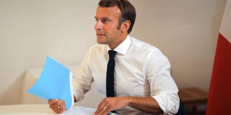 Le mensonge et la fabrique du consentement : Le vade mecum des autorités françaises…