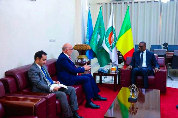 Affaires étrangères : Le ministre Diop reçoit l’ambassadeur de Turquie en fin de mission